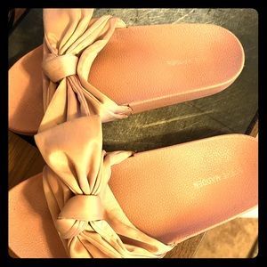 Steve Madden slides